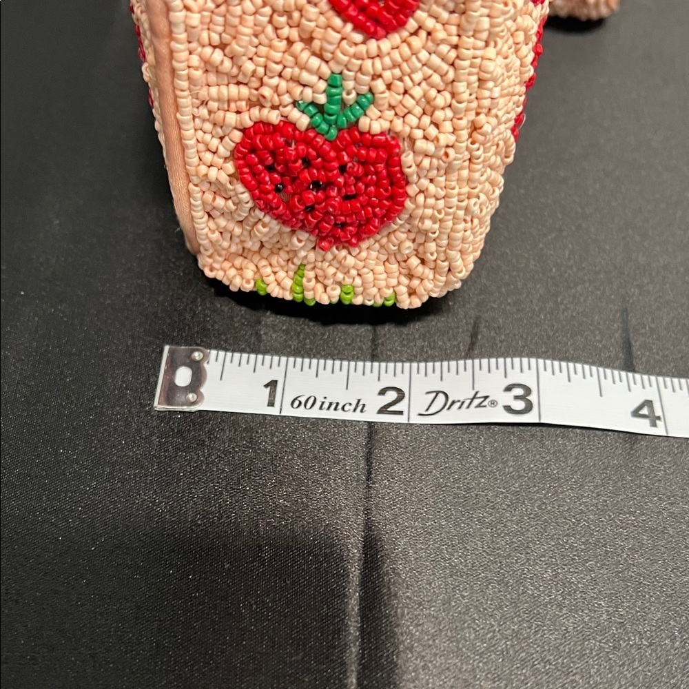 Sincerely Jules | Strawberry 🍓 Beaded Bag - Picture 13 of 13